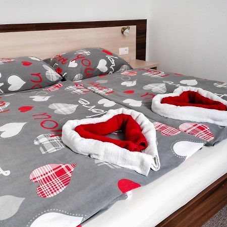 Hostel Vodna 1 Kosice Luaran gambar
