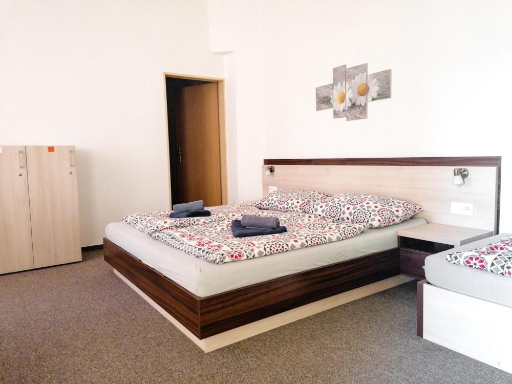 Hostel Vodna 1 Kosice Luaran gambar