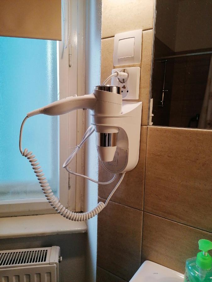 Hostel Vodna 1 Kosice Luaran gambar