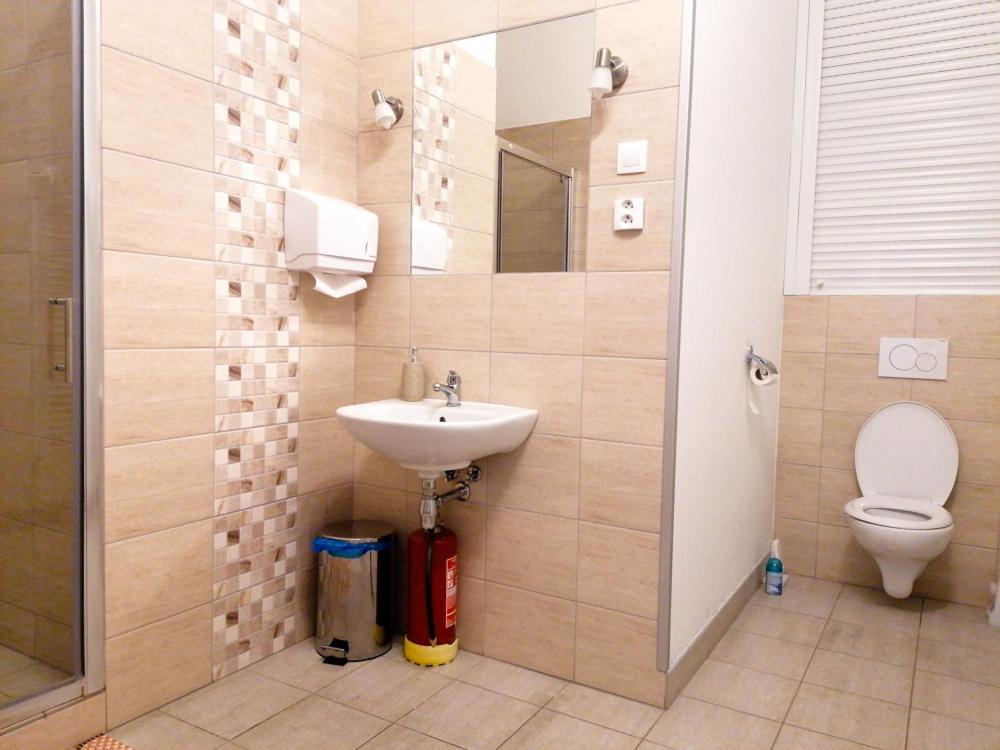 Hostel Vodna 1 Kosice Luaran gambar