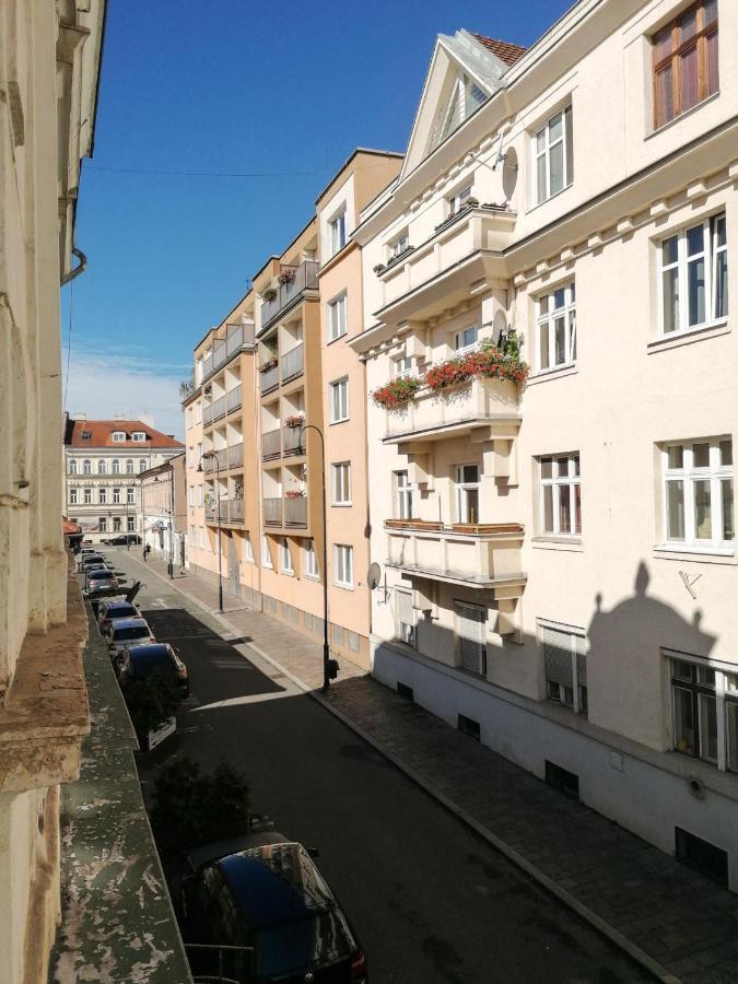 Hostel Vodna 1 Kosice Luaran gambar