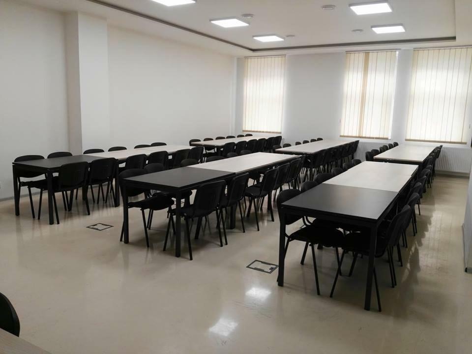 Hostel Vodna 1 Kosice Luaran gambar